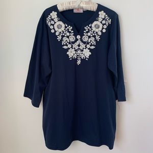 Quacker Factory Embroidery Split Neck 3/4 Sleeve Tunic Top